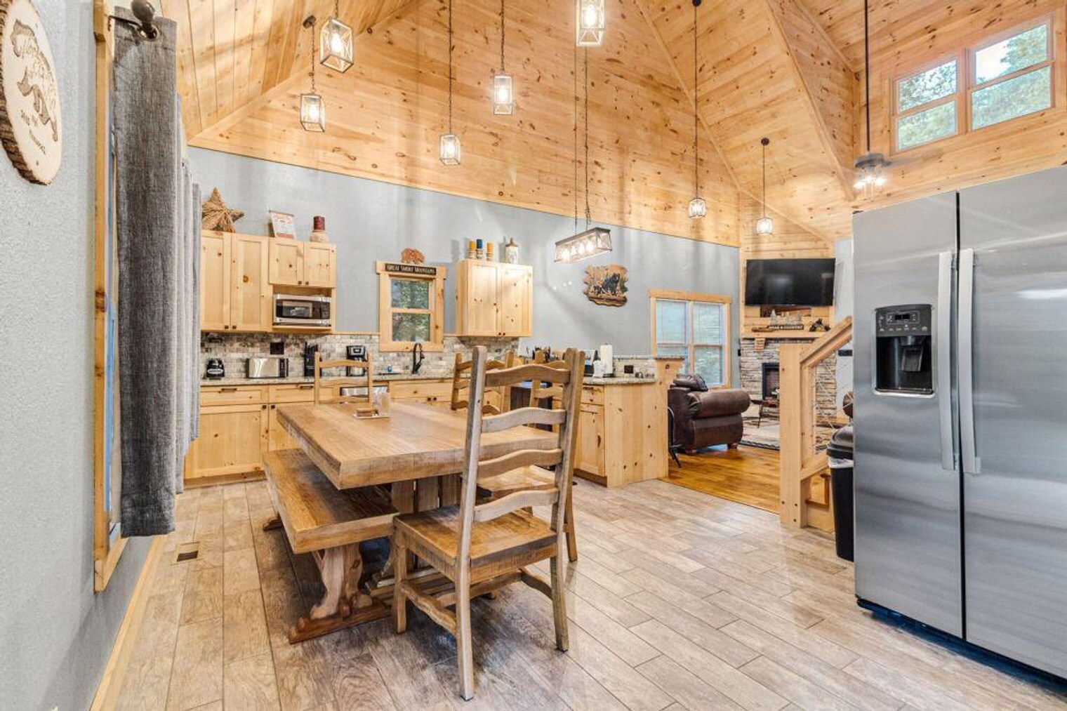 Building Photo - 2485 Waldens Creek Rd