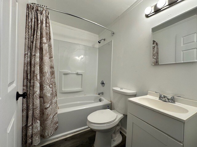 Building Photo - 1004 Grace St