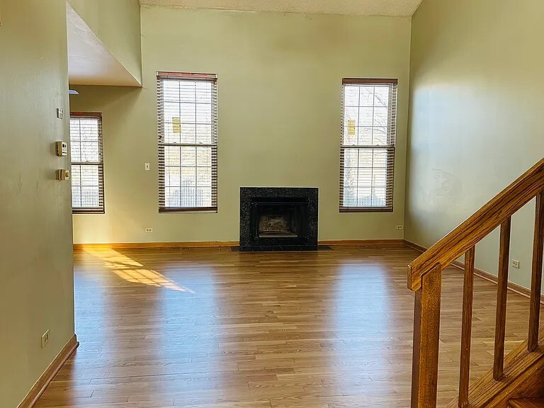 Great Room/Living Room - 1617 Estate Cir