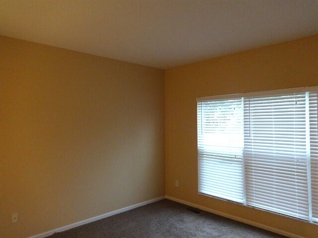 Building Photo - 3418 W Bay Cir
