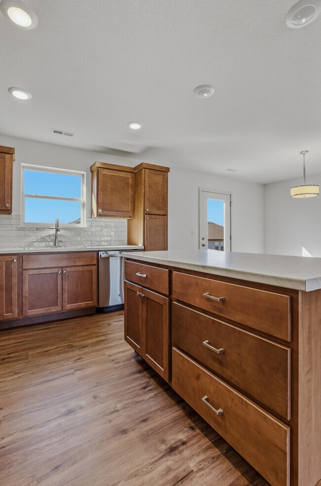 Building Photo - 3324 Naples Dr