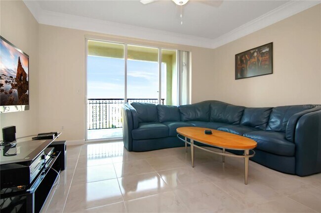 Building Photo - 345 Bayshore Blvd
