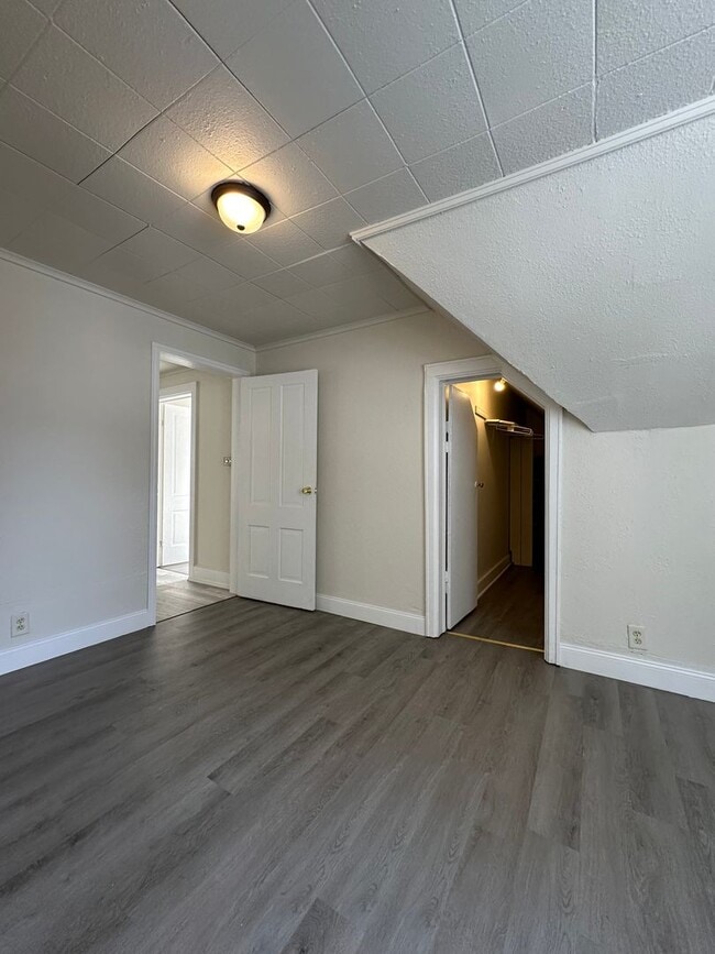 Building Photo - 1510 24th St