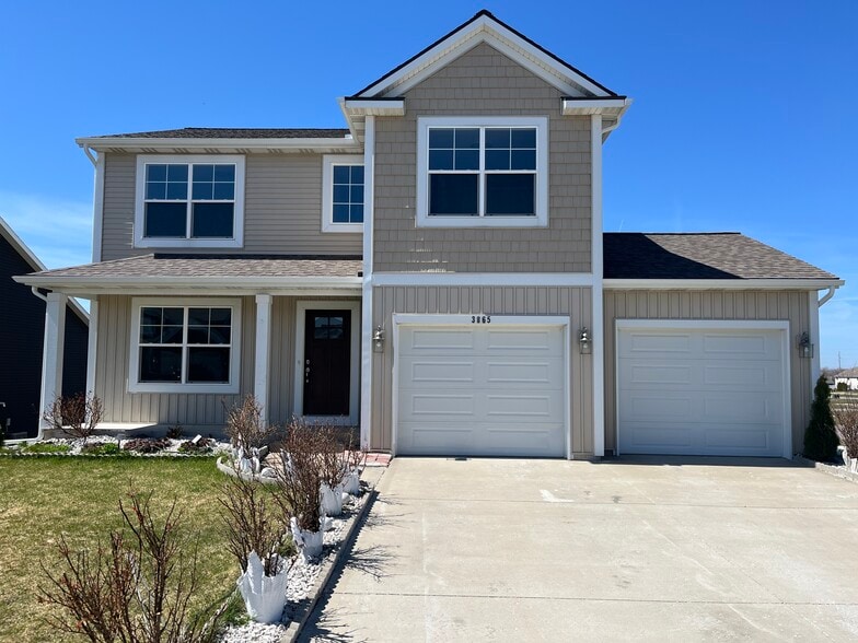 Building Photo - 3865 Elm Ridge Dr