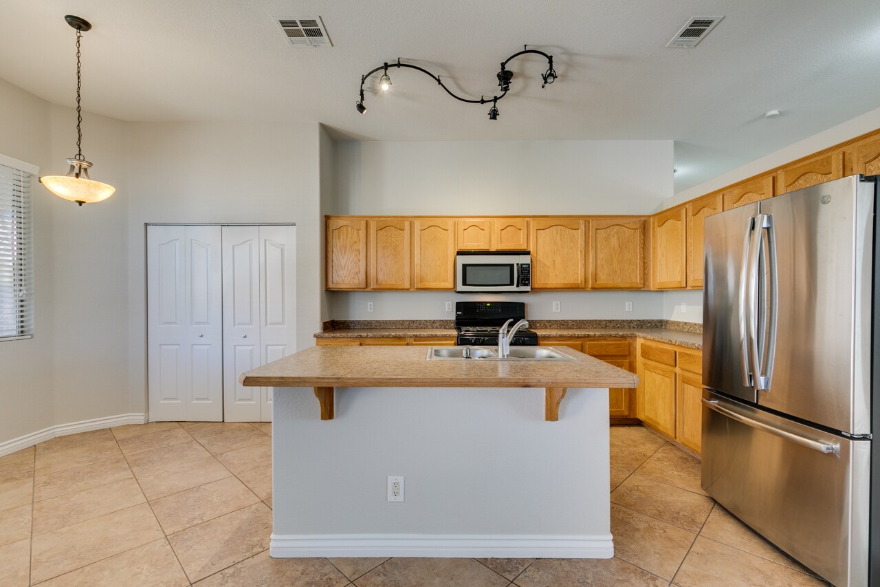 Building Photo - 1404 Pullman Pointe Ct