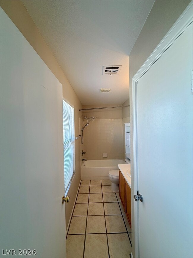 Building Photo - 5712 Viberti Ct