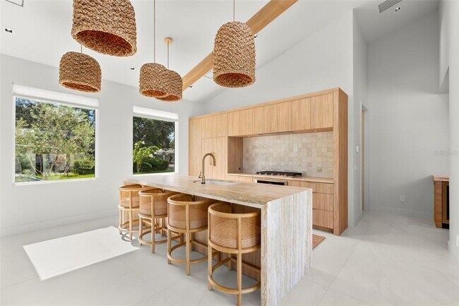 Building Photo - 150 51st St N