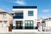 Building Photo - 1034 W Balboa Blvd