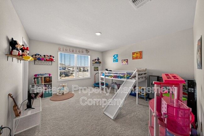 Building Photo - 4037 Bermuda Ln