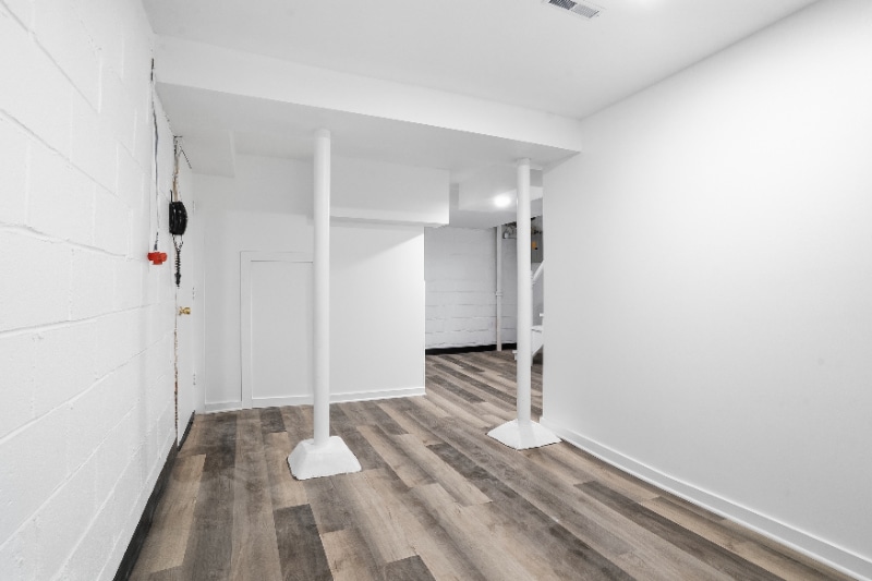 Building Photo - 350 Broadway Dr