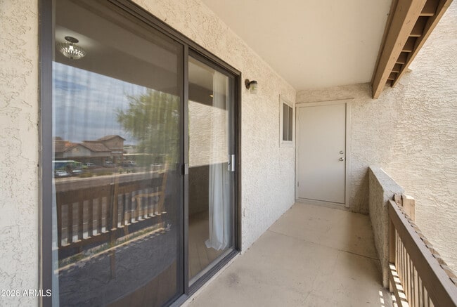 Building Photo - 16624 E Palisades Blvd