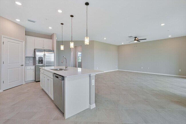 Building Photo - NEW CONSTRUCTION - 2/2 + Loft & 1 Car Garage in Ibis Landing!