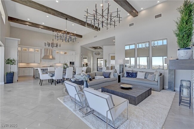 Building Photo - 6300 Clovis Point St