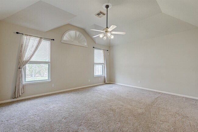 Building Photo - 11205 Sunlit Bay Dr