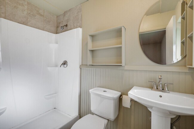 Building Photo - 4313 Bonnie Dr
