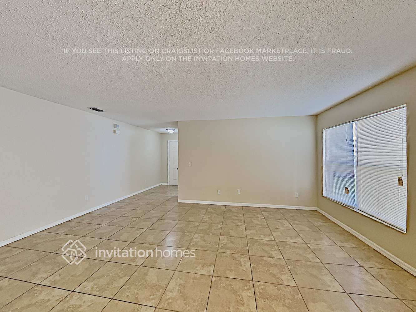 Building Photo - 1327 Aguacate Ct