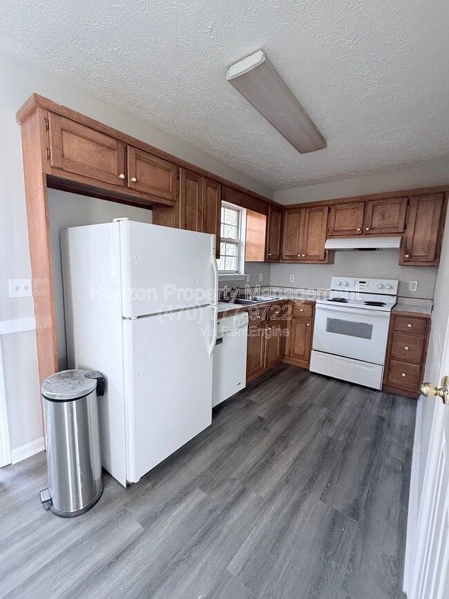 Building Photo - 6825 Crystal Cove Trail