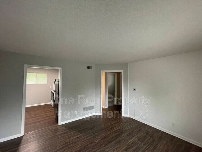 Building Photo - 638 North 31st Street