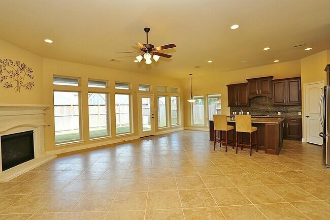 Building Photo - 6707 Miller Shadow Ln