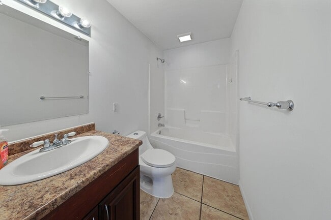 Building Photo - 357 S Greenwich St