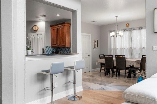 Building Photo - 3800 Turkey Path Bend