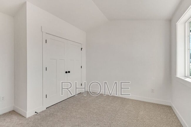 Building Photo - 10584 Canyon Villa Dr