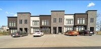 Building Photo - 2002 Rashid Ct