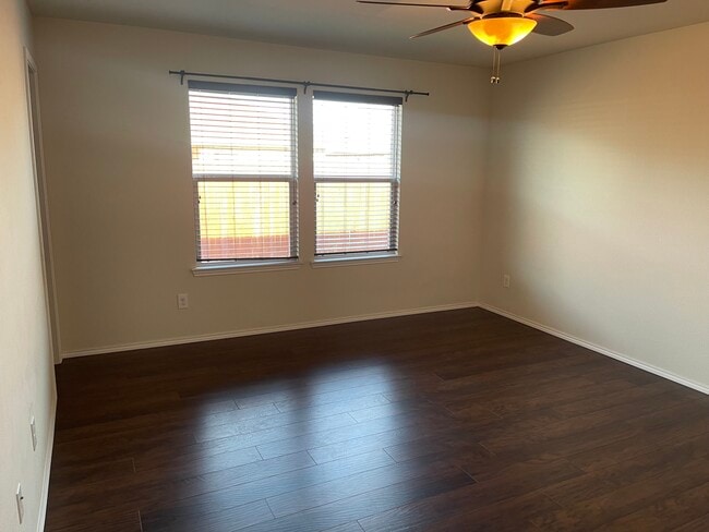 Building Photo - 9003 Cloudveil Dr