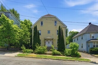 Building Photo - 1391 Worcester St