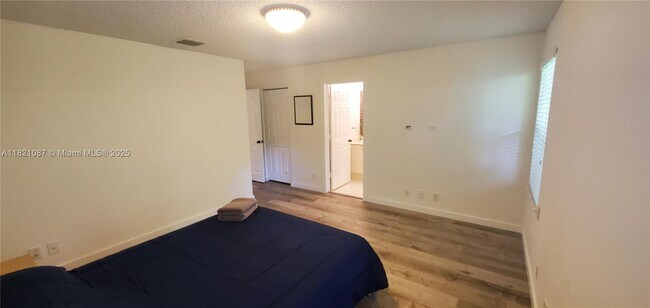 Building Photo - 2075 Borealis Way