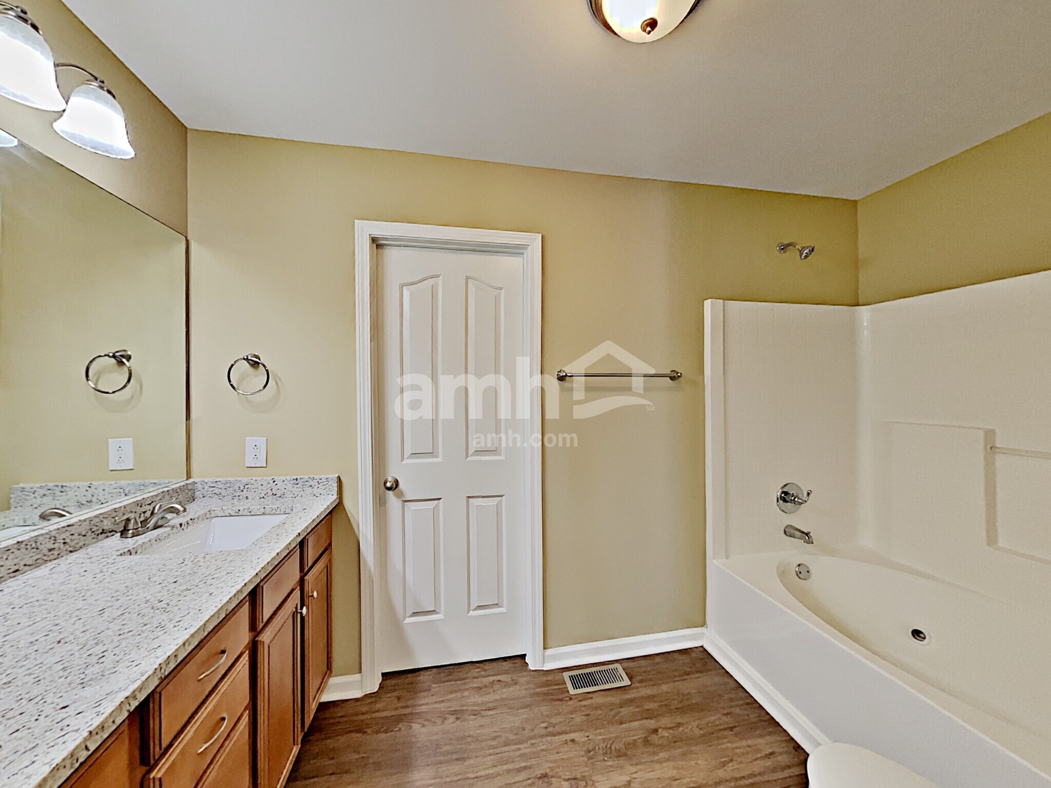 Building Photo - 5219 Cloister Dr
