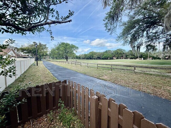 Building Photo - 1103 Dappled Elm Ln
