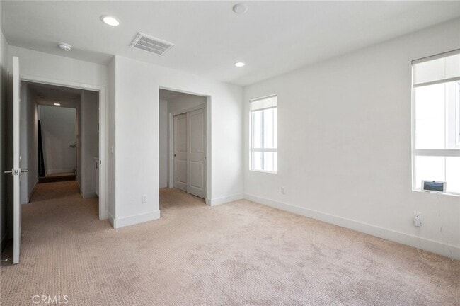 Building Photo - 1811 S Mesa St