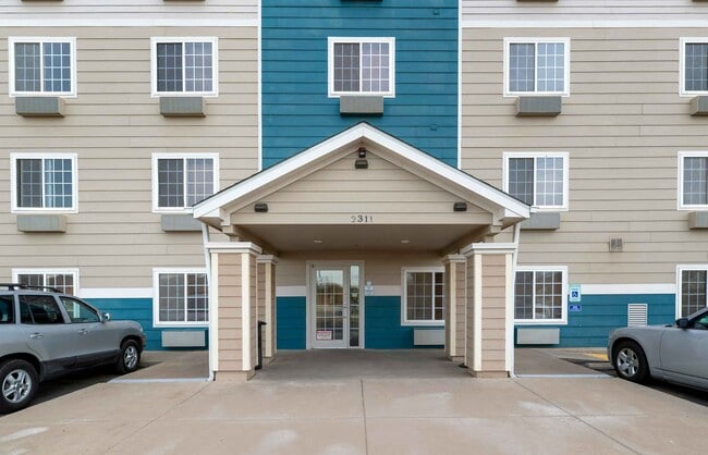 Building Photo - 2311 W Loop 289 Acc Rd