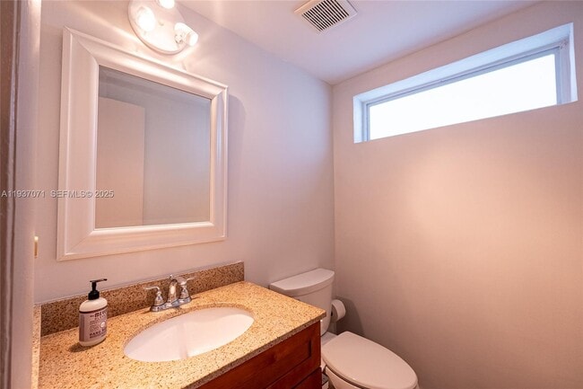 Building Photo - 770 NE 69th St