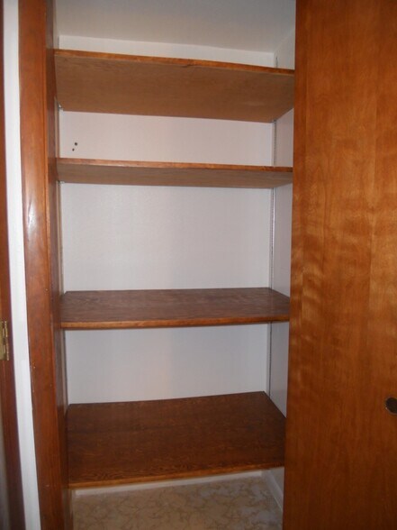Bathroom Closet - 5509 W 13600 N