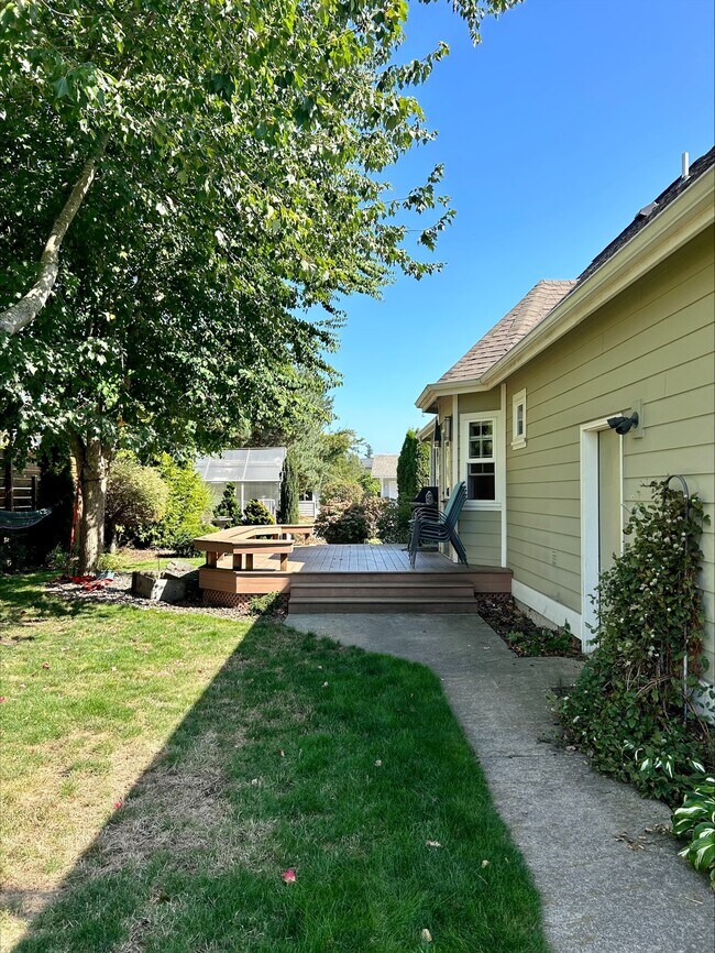 Building Photo - 1454 Bradley Meadows Ln