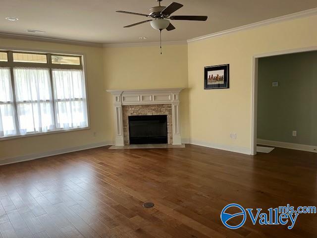 Building Photo - 410 Creekwater Cir