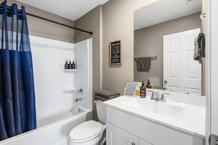 Building Photo - 6706 Hobby Wind Ridge Dr