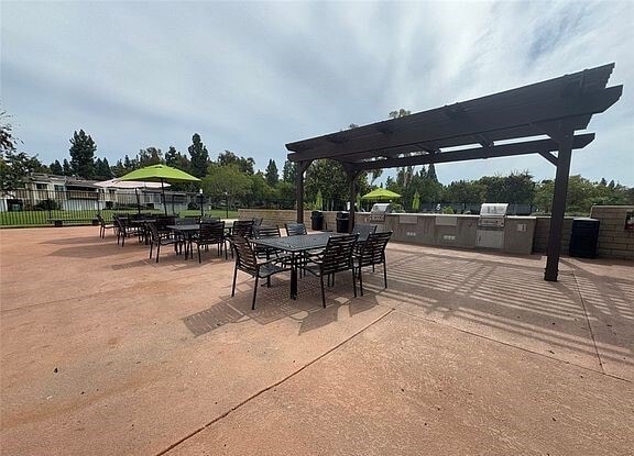 Building Photo - 23322 Caminito Andreta