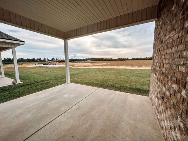 Building Photo - 3/2 House in The Bluffs at Lafayette