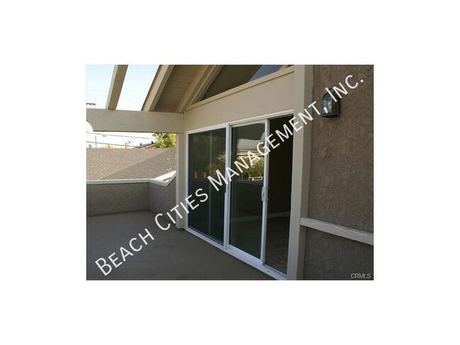 Building Photo - 6220 Ronald Dr