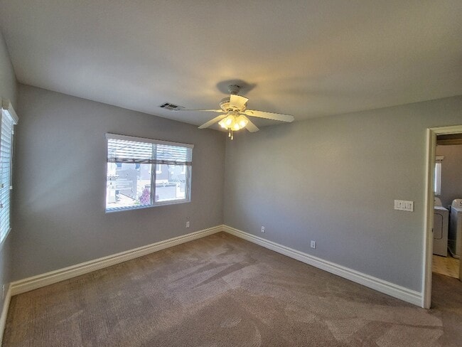 Building Photo - 6686 Keyesport Ct