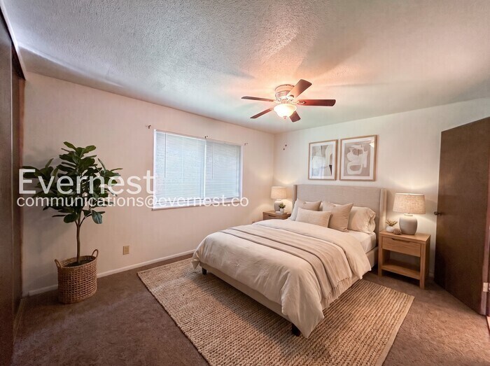 Building Photo - 5402 Trailbend Dr