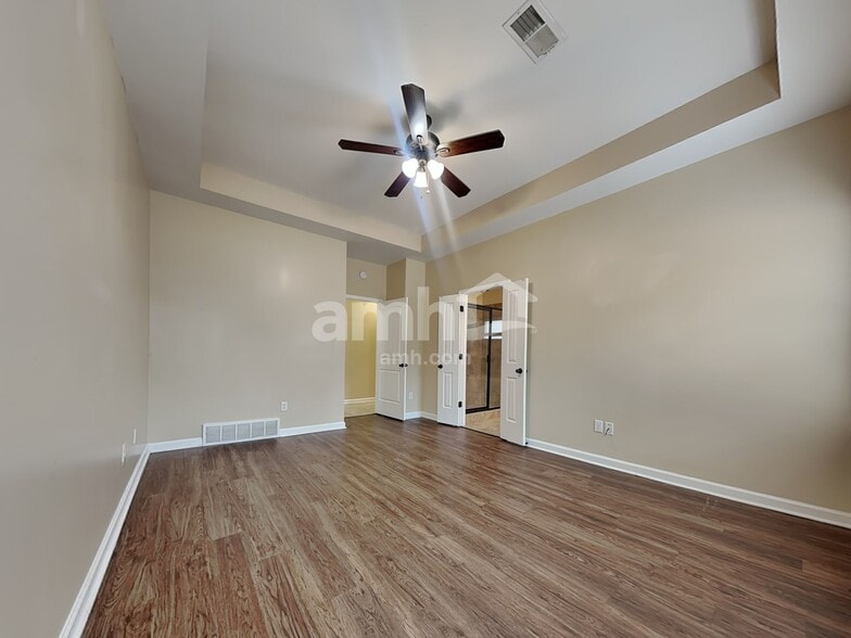 Building Photo - 4940 Grace View Ln