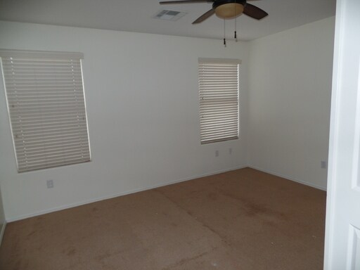 Building Photo - Adorable 2 Story Home!