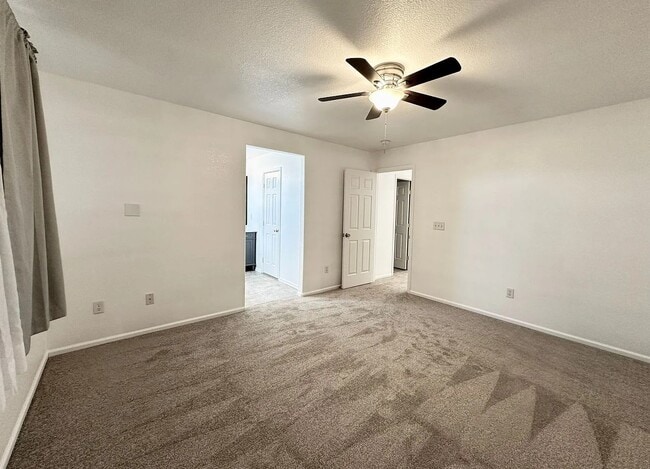 Building Photo - 2434 E 127th Pl