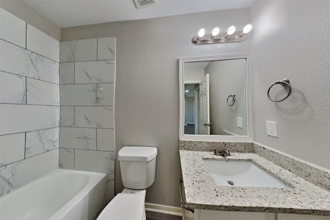 Building Photo - 4319 Mount Vinson Way