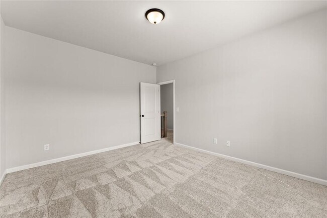 Building Photo - 4656 Silver Oak Dr SW