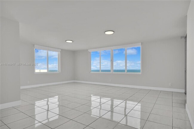 Building Photo - 5401 Collins Ave